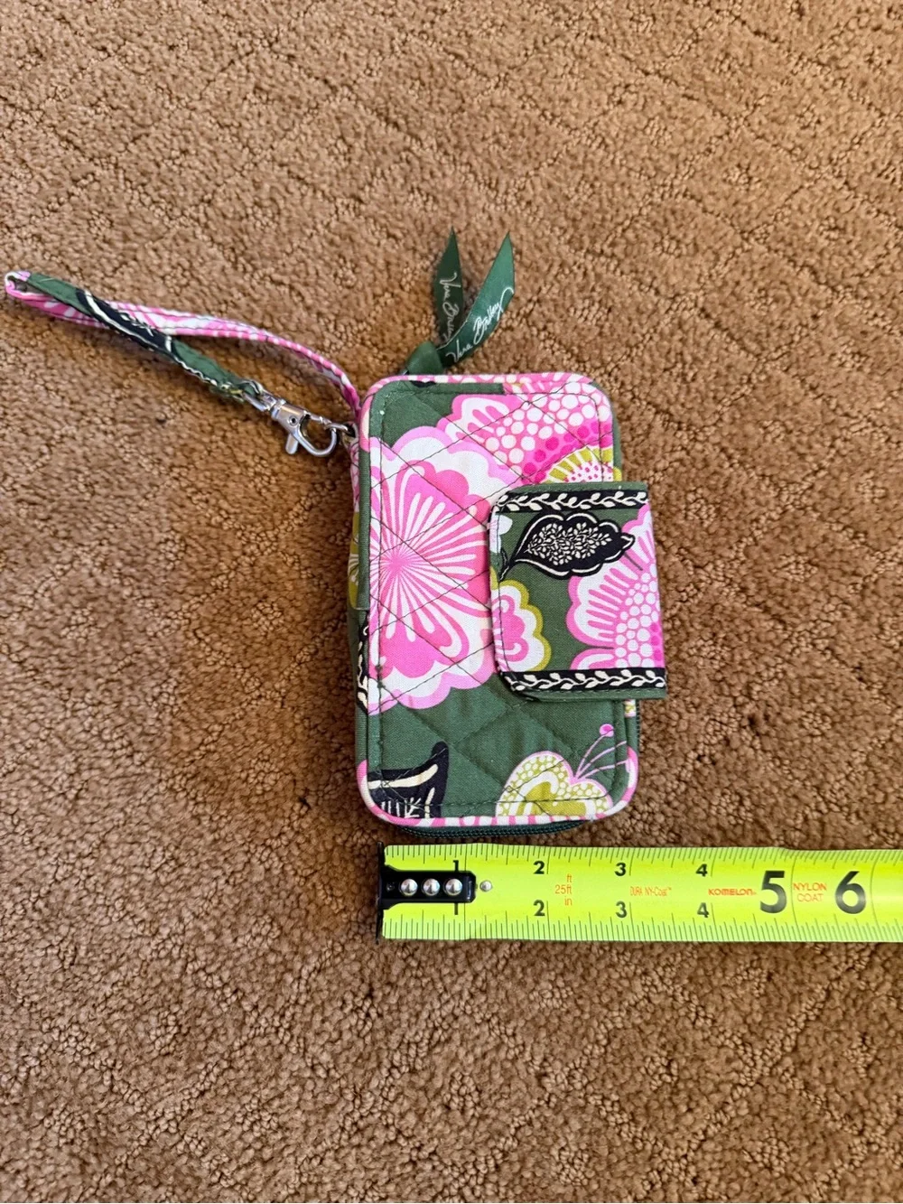 Vera Bradley Olivia Pink Cary It All Wristlet Colorful Green Pink Floral Print - Picture 2 of 6